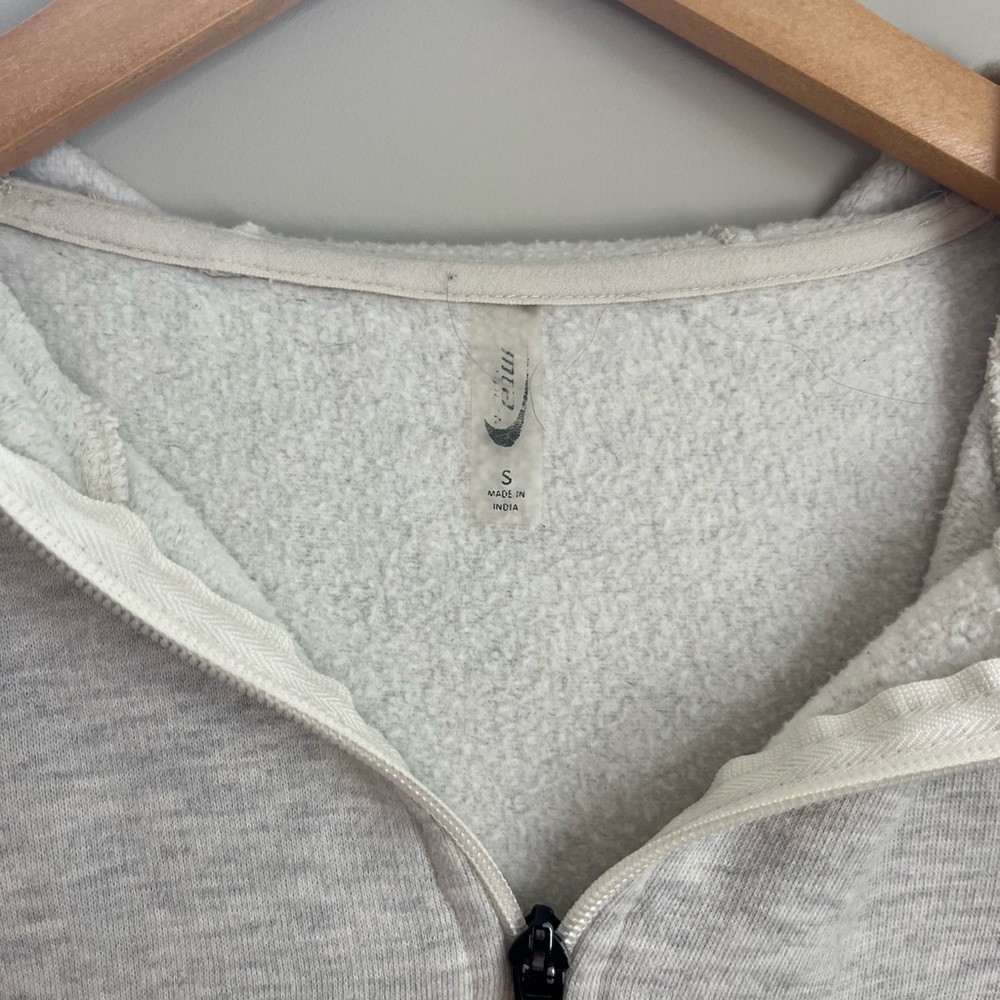 MTA Sport Gray Zip-Up Hoodie - Picture 3 of 3